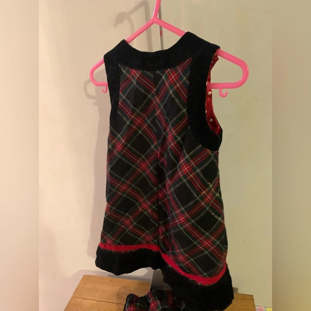 CHILDRENS PLACE PLAID CHRISTMAS DRESS WITH DIAPER COVER 2 PC 24 Months